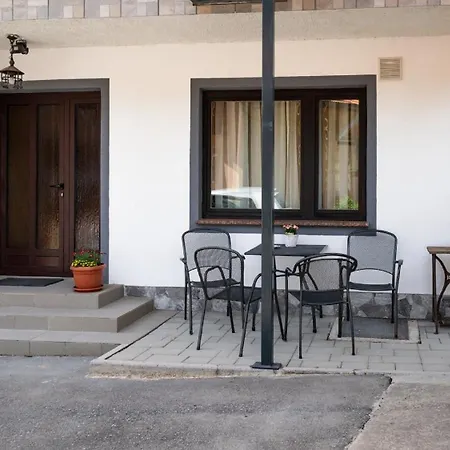 Area Kremzar * Delnice